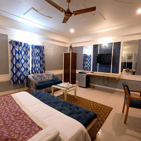 Hotel Oppera Delhi Airport New Delhi Eksteriør bilde